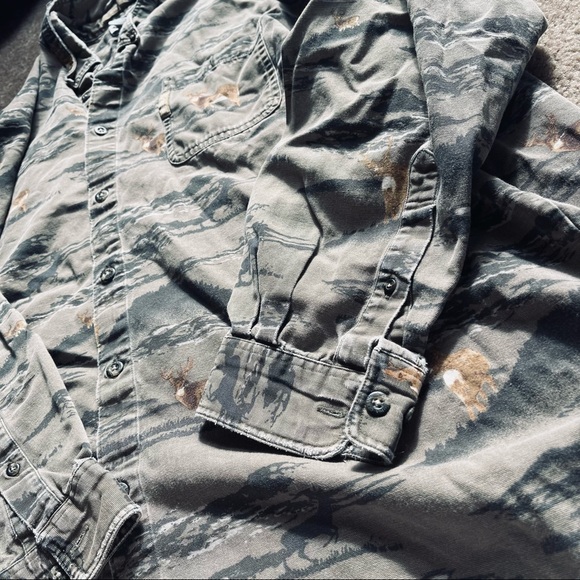 Columbia Elk Button-up - Picture 4 of 6